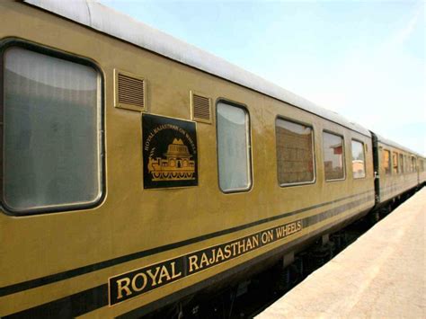 Royal Rajasthan On Wheels Take That Luxury Tour Of India