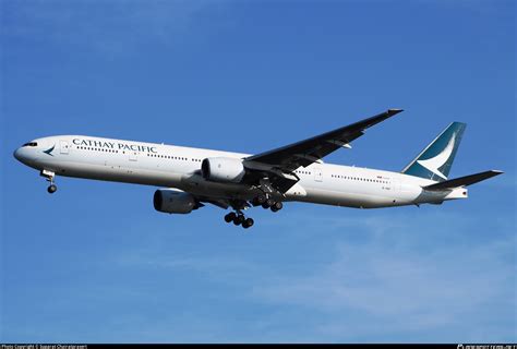 B Hnf Cathay Pacific Boeing 777 367 Photo By Suparat Chairatprasert