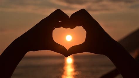 Romantic Wallpaper With Love Symbol In Sunset Hd Wallpapers