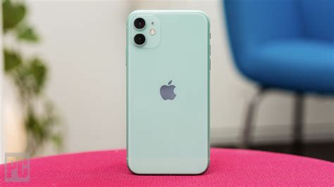 The iphone 11 is $50 cheaper than last year's iphone xr and offers significantly better battery life and cameras. Καλή τύχη εάν θέλετε να βρείτε το iPhone 11 στη Νέα Υόρκη