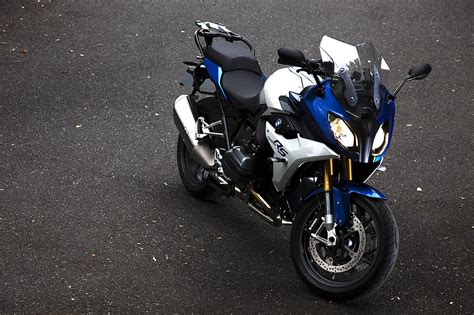 What actually is a sports tourer in 2015? BMWバイク R1200RS（2015-） 試乗インプレ | バージンBMW