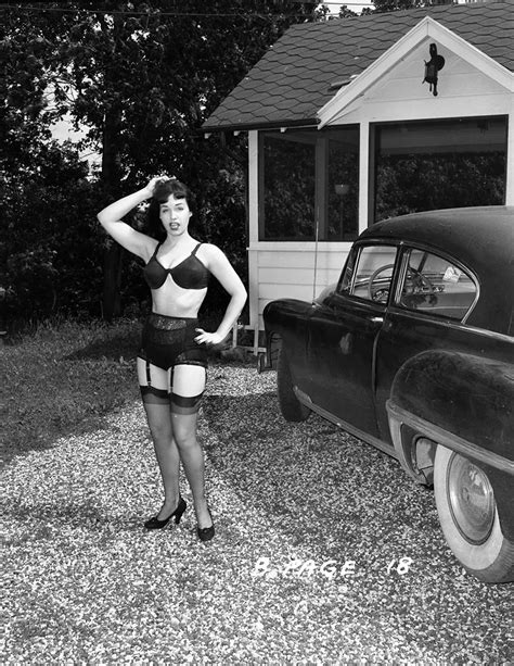 Bettie Page Vintage Photos Of The Queen Of Pinups 1950s Rare