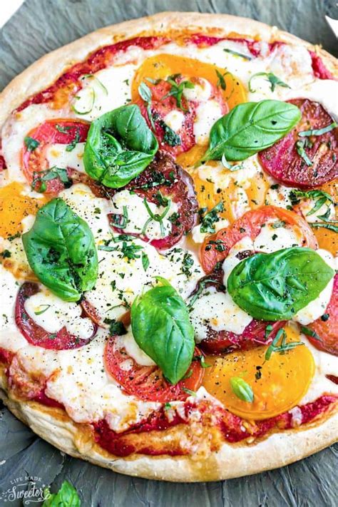 Easy Margherita Pizza Best Classic Homemade For Pizza Night