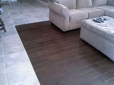 30 Awesome Wood Floor With Tiles Border Design Ideas To Increase Your