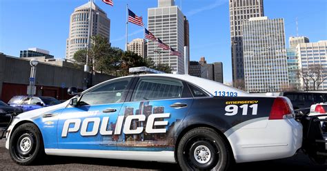 Detroit Police Officer Attends Breathalyzer Training Intoxicated