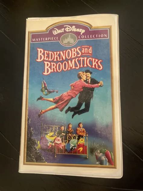 Bedknobs And Broomsticks Walt Disney Masterpiece Collection Gold