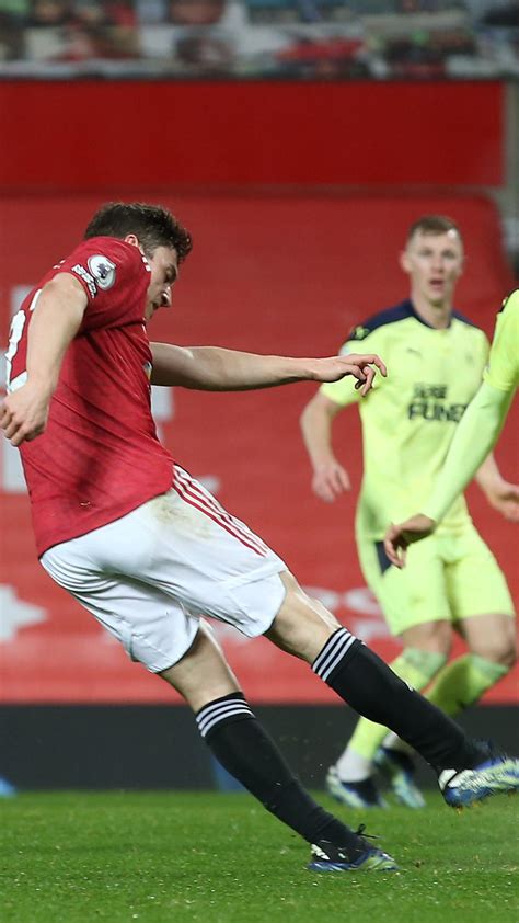 See more of man utd fixtures,transfes news on facebook. Fixtures & Results Man Utd 2019/20 | Schedule | Manchester ...
