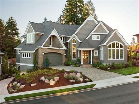Modular proportions are taken into account. beautiful ranch homes | Beautiful Ranch House Exterior ...