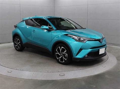 Toyota Chr Hybrid Used Car Pictures 2017 Model Green Color Photo