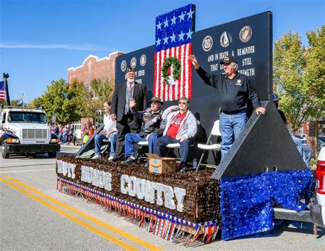 Veterans Day - Duty, Honor, Country - patriotic parade float ideas