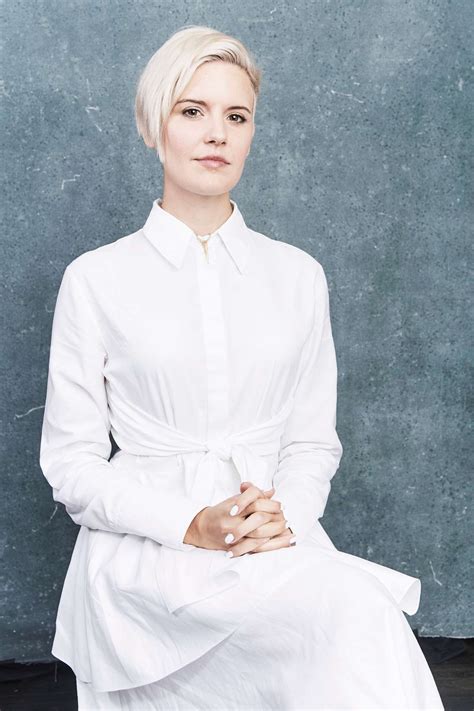 Maggie Grace – 'Fear The Walking Dead' Portraits at Comic Con San Diego