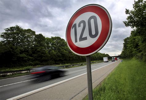 Talk about highway speed limit divides Germans