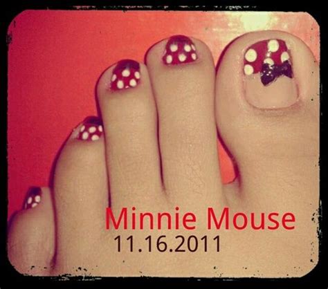 Minnie Mouse Toenails By Azialaiza From Nail Art Gallery Toe Nails