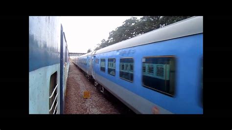 12028 Sbc Mas Shatabdi Express Ripping Past Whitefield With Lgd Wap 7 Youtube