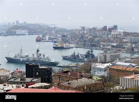 Vladivostok Russia April 28 2019 City Skyline Golden Horn Bay