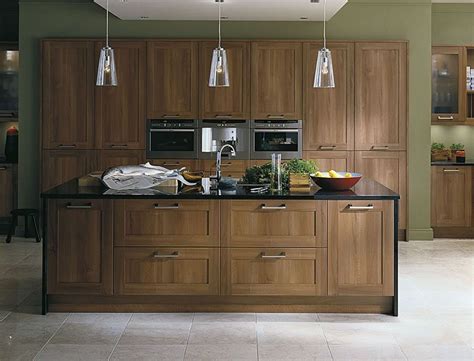 Breathtaking 50 Modern Walnut Kitchen Cabinets Design Ideas