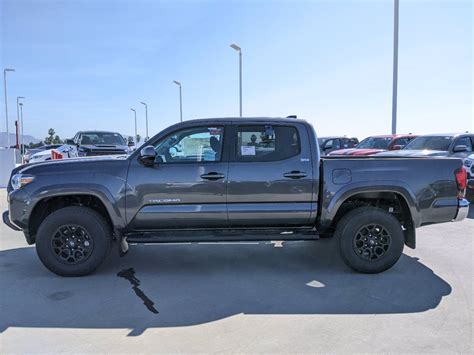 New 2021 Toyota Tacoma Sr5 Double Cab In Mission Hills 55631 Hamer