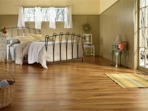The look of eucalyptus, patagonian walnut, java bamboo, caribbean rosewood, and brazilian cherry are available within floor & decor's selection. Interior Design Ideas: Modern Laminate Flooring