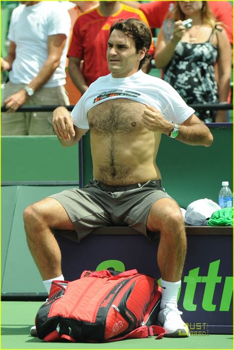 Roger Federer Goes Sony Shirtless Photo Roger Federer Shirtless Photos Just Jared