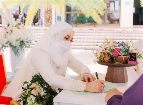 Kali ini saya coba berbagi cara. Hidden hantaran? Kos berbaloi hasilnya cukup wow!… 8 tips ...