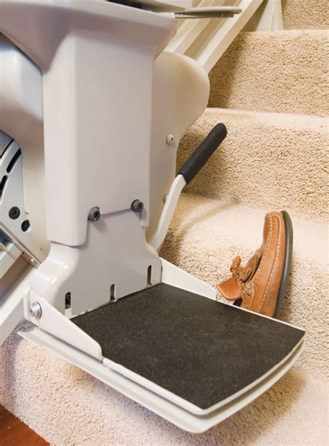 Stair Lifts 2022 Ultimate Stair Lift Guide Lifeway Mobility