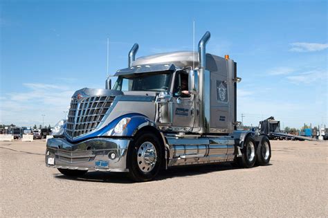 143 Scania V8 Heavy Truck Big Rig Custom Trucks Cool