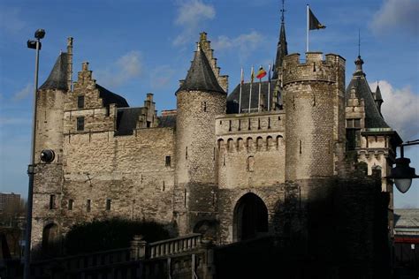 Belgien ), офіційна назва — королі́вство бе́льгія — суверенна держава у західній європі. Фото Бельгия (45 фото)