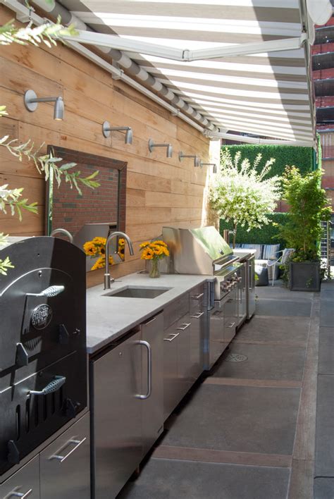 95 Cool Outdoor Kitchen Designs That Are Well Ventilated And Close To