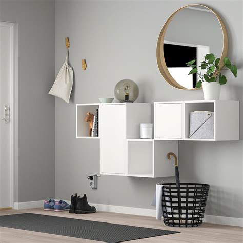 Shop online or in store! 13 idee per arredare una parete con le mensole IKEA ...