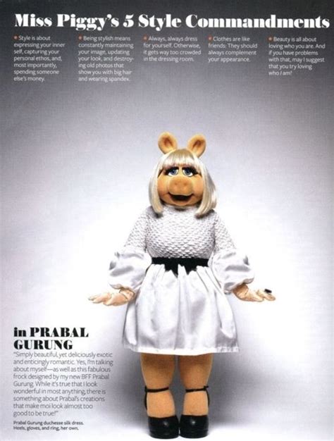 15 Undeniable Style And Beauty Lessons From Miss Piggy