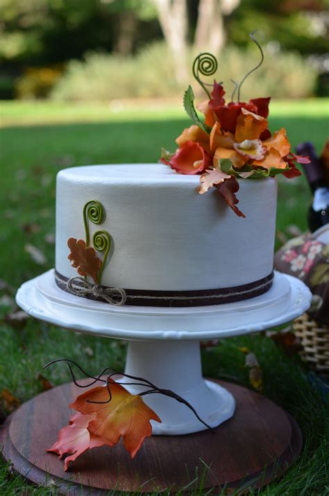 Fall Foliage Cake With Gum Paste Flowers And Leaves Fall Birthday