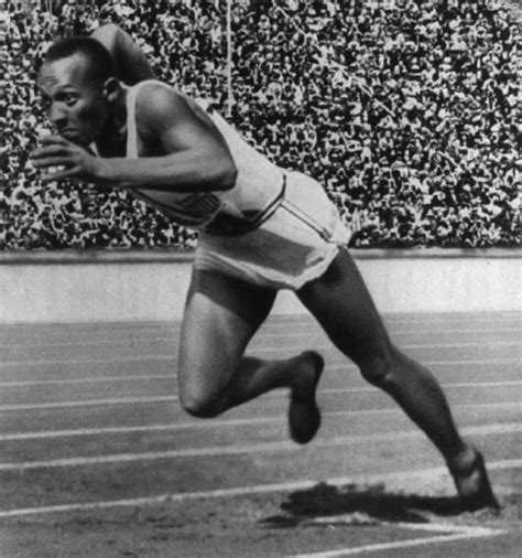 Jesse Owens The Athlete Biography Facts And Quotes
