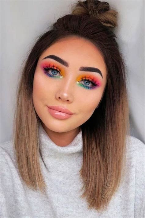 Pin By Sabri Monnin On Peinados Y Maquillajes Rainbow Eye Makeup