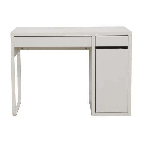 Table & desk systems café tables bar tables dining tables desks & computer desks nightstands for example, a beige rug, a white sofa, a birch coffee table, a light gray tv bench, and a white lamp. 64% OFF - IKEA IKEA White Desk / Tables