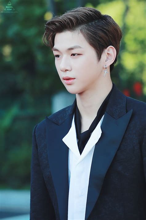 Biodata dan profil member wanna one , wanna one adalah satu grup vocal pendatang baru yang bediri dibawah payung agensi ymc entertainment. Wanna One 강다니엘 (Kang Daniel) | คนดัง