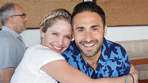 The View Fans Think Co Host Sara Haines Husband Max Shifrin Is Hot In A Rare Photo Together