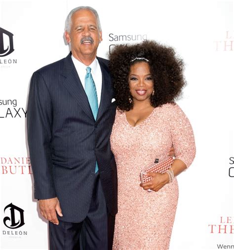 Stedman gives oprah wedding ultimatum — marry me or i will walk! Why hasn't Oprah married Stedman Graham, longtime boyfriend?