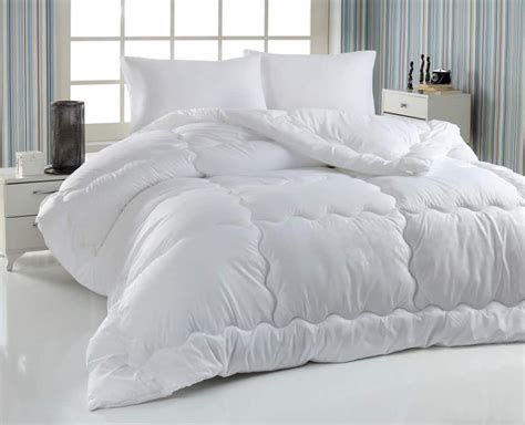 Duvet Versus Comforter Which Is Right For You