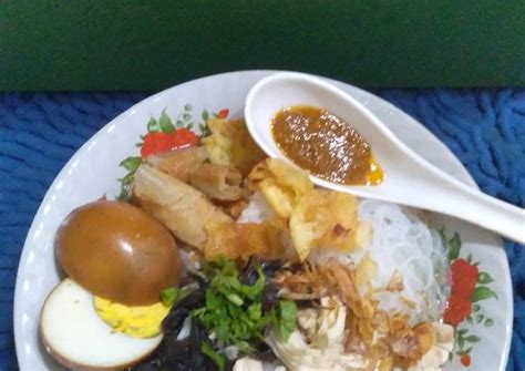Resep timlo solo, merupakan makanan sejenis sup dengan berbagai komponen bahan yang membuatnya menjadi terasa mantap. Resep Sup timlo solo🍲 oleh Tata My Beloved - Cookpad