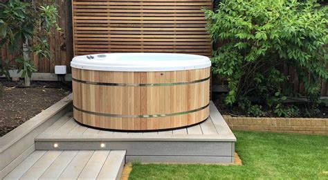 Wooden Hot Tubs Designed By Urban Cedar Hot Tubs Based In Bristol We