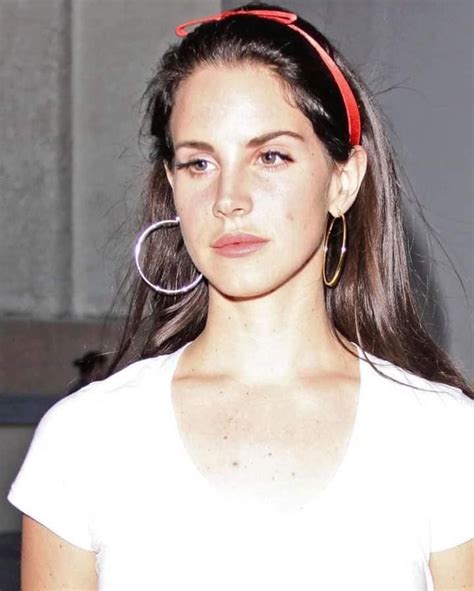 Pin By Oscar Garcia On Lana Del Rey Hoop Earrings Earrings Fashion