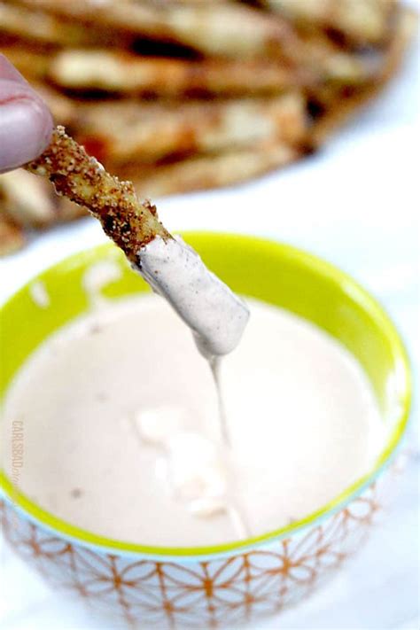 When i order them in a restaurant they come with a sweet sauce that is syrupy and seems like it is made with brown sugar. Brown Sugar & Cinnamon Sweet Potato Fries (with Butterscotch Marshmallow Dip) - Carlsbad Cravings