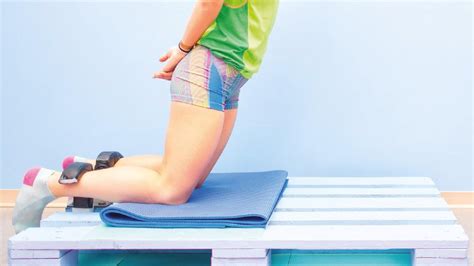 Our hamstrings form a fundamental part of our posterior chain. Nordic hamstring exercise halves hamstring injury | The ...