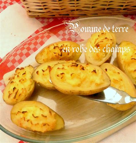 Pomme de terre en robe des champs au fromage
