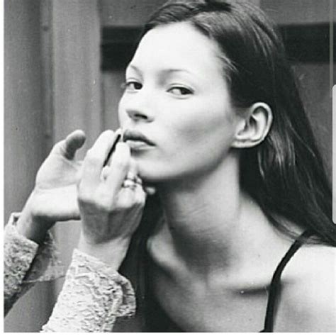 90s Makeup Trends Kate Moss 90s Kate Moss Young Queen Kate
