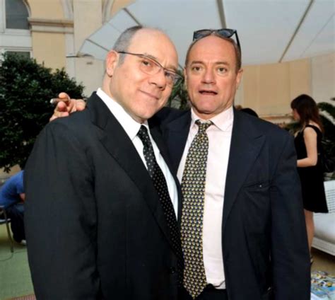 Con toni servillo, carlo verdone, sabrina ferilli, carlo buccirosso, luca marinelli e massimo mi ero sposato da un anno e chi lavorava era solo mia moglie in un azienda farmaceutica americana. Luca Verdone, moglie, figli, età, vita privata e Instagram ...
