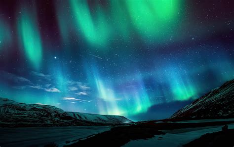 Aurora Borealis Northern Lights 4k Aurora Borealis