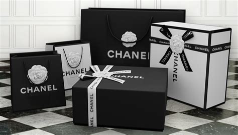 Bergdorfsims Chanel Boxes And Bags Hey Everyone Murphy In 2021