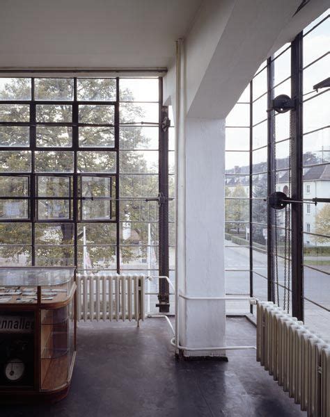 Bauhaus building | Bauhaus, Bauhaus weimar
