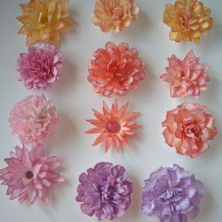 Apr 04, 2017 · pin this tutorial for making tissue paper flowers. flowers for flower lovers.: Paper flowers designs for card ...